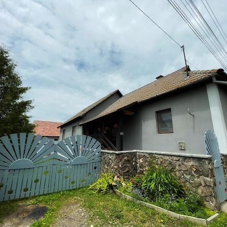 Casa de oaspeți Boroka Fitod Exterior foto