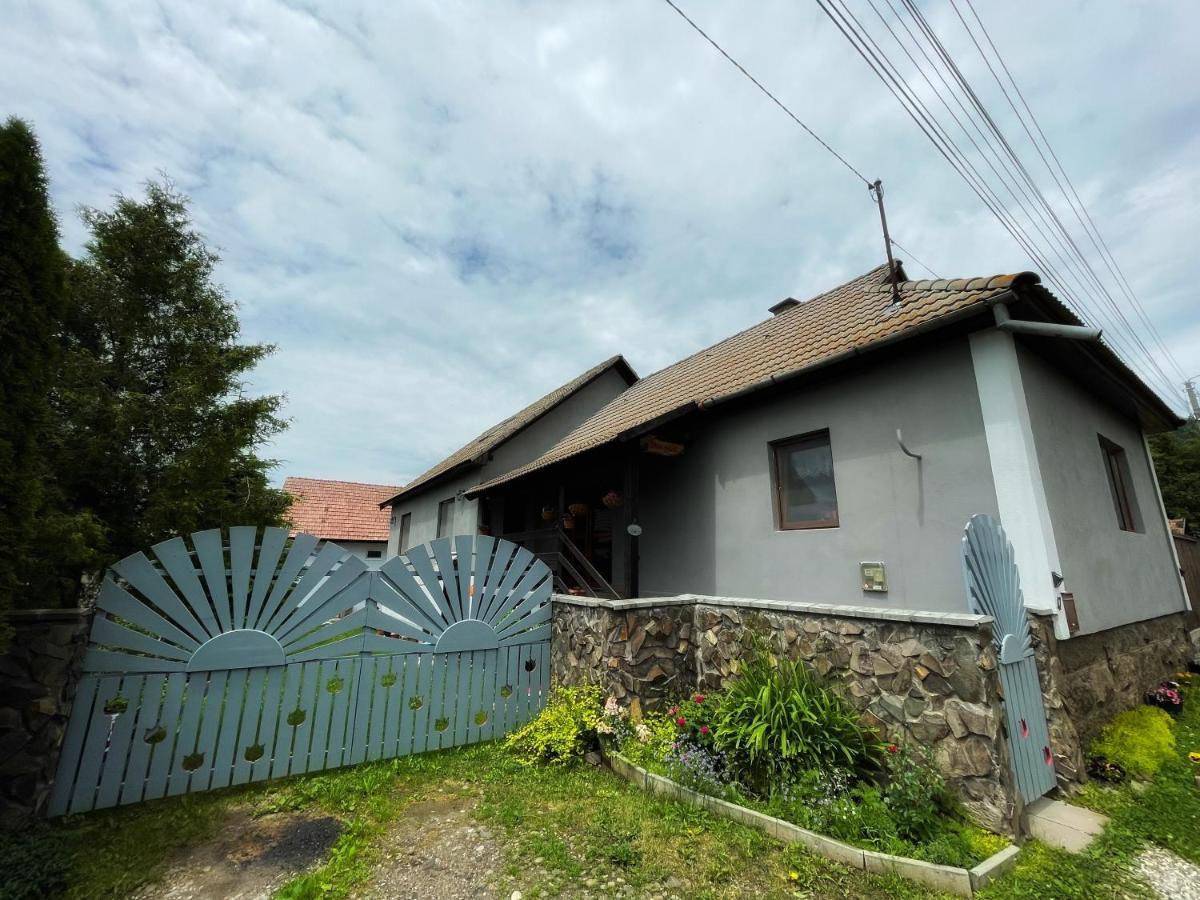 Casa de oaspeți Boroka Fitod Exterior foto